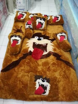 Karpet rasfur karakter Tazmania